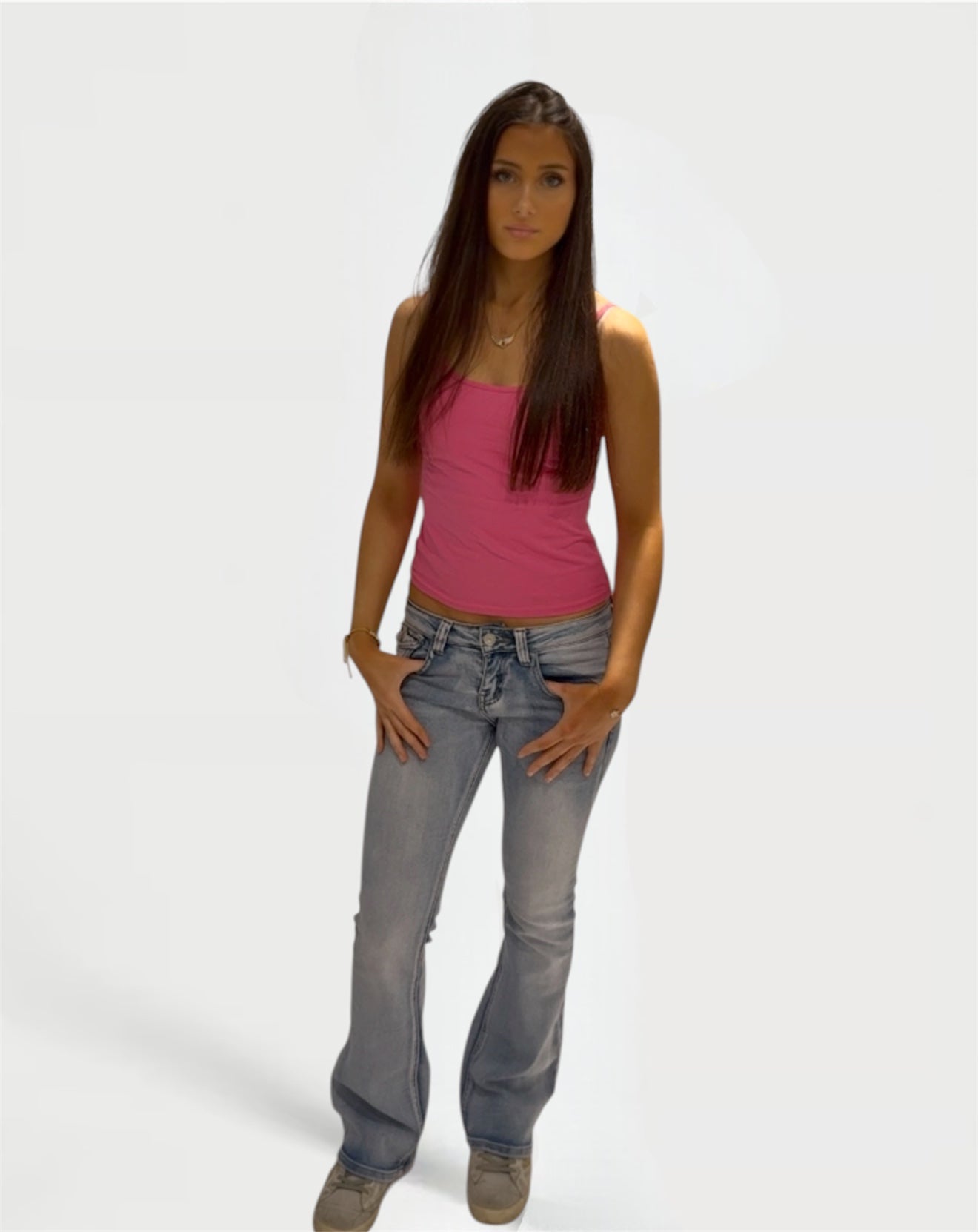 Low-waisted KiraX1 Jeans – Limited Edition -