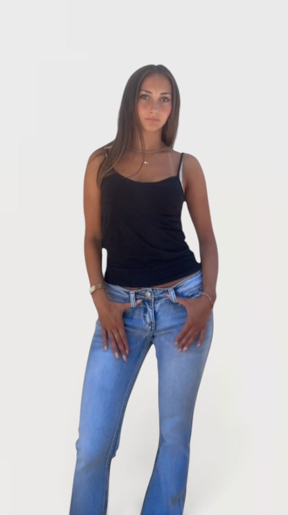 Low-waisted KiraX1 Jeans – Limited Edition -