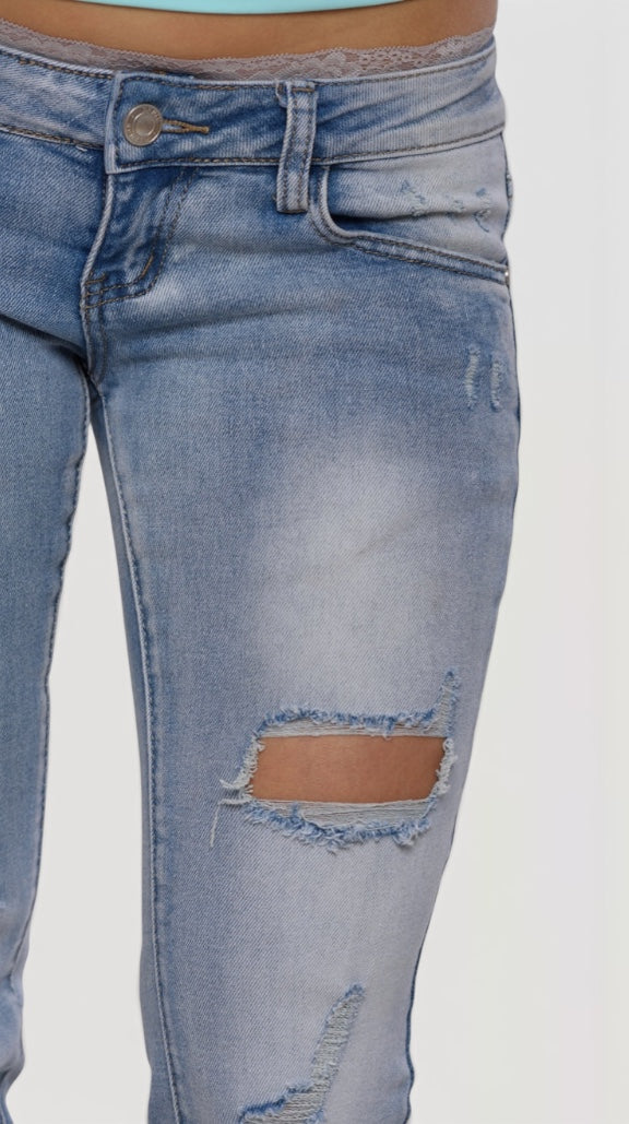 Low-waisted VeiraX1 Jeans – Limited Edition -
